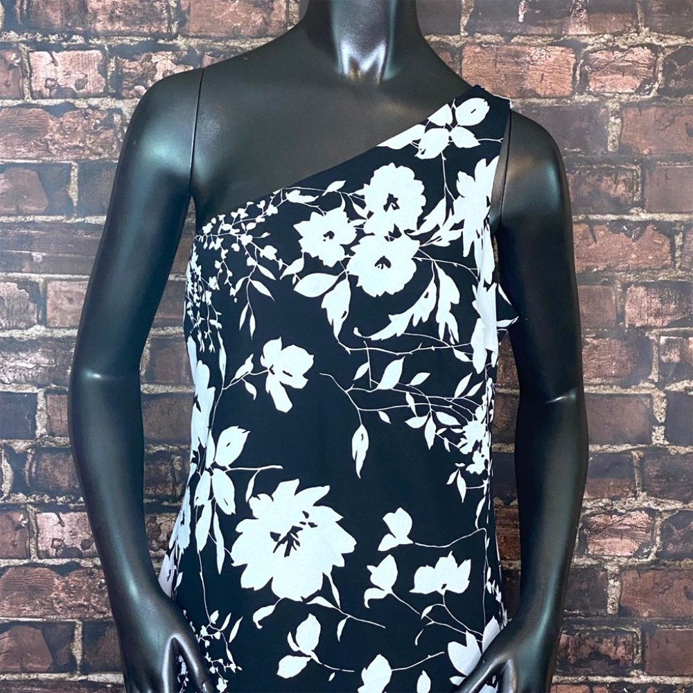 SOLD-CDC Black & White Floral Asymmetrical Dress - 12 - Picture 3 of 9